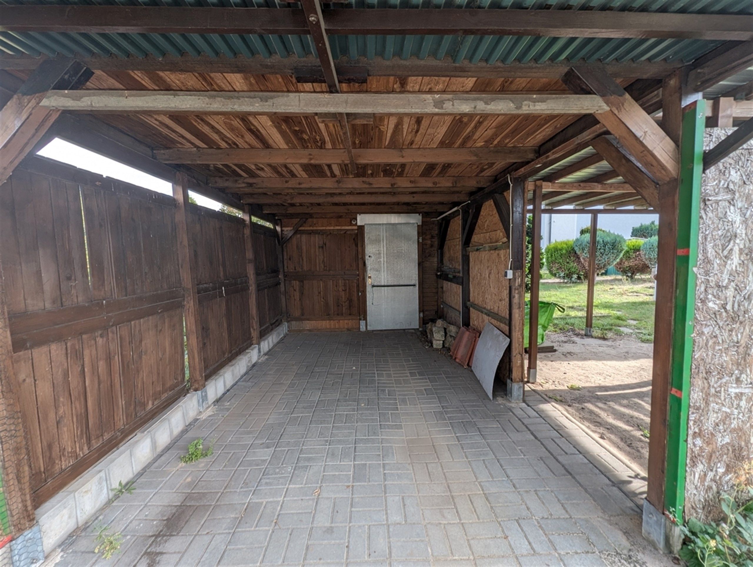 Carport