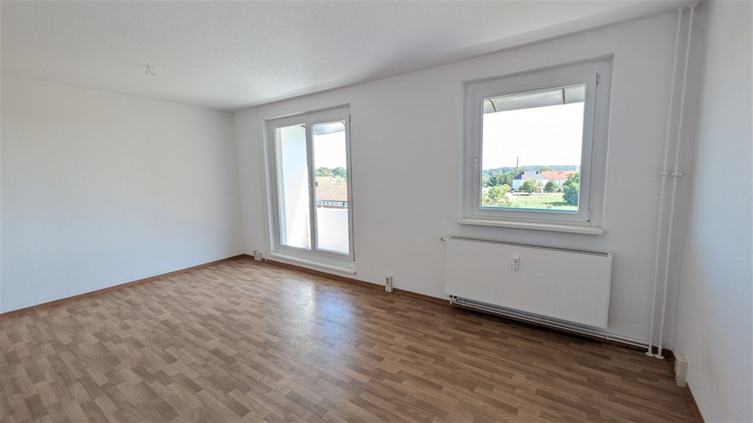 Wohn- und Schlafzimmer