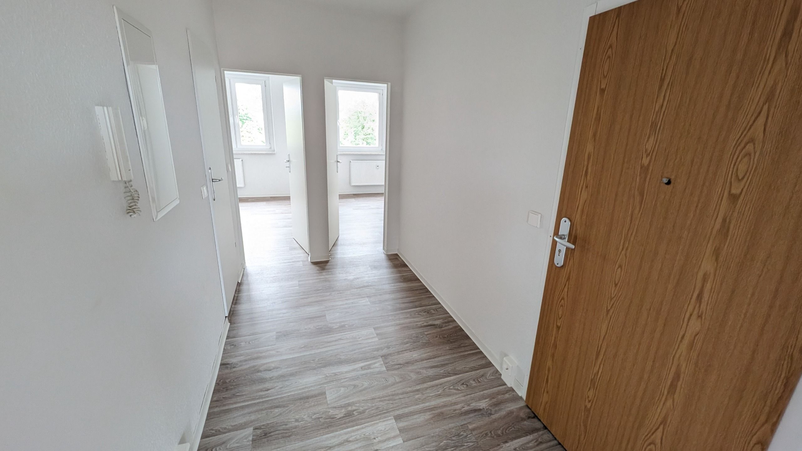 Spremberg, Karl-Marx-Straße 11-15, Flur