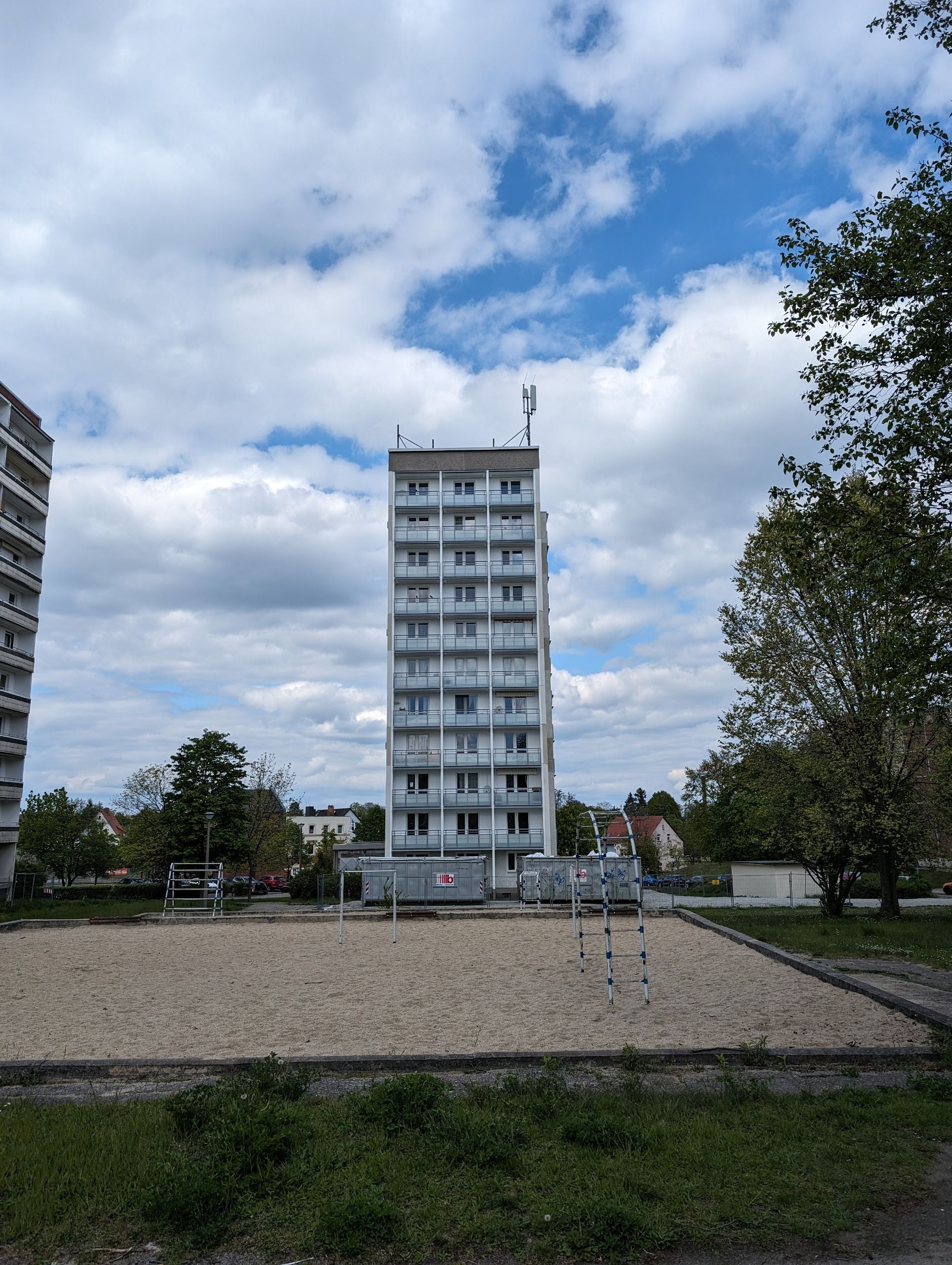 Hoyerswerdaer Straße 56-65