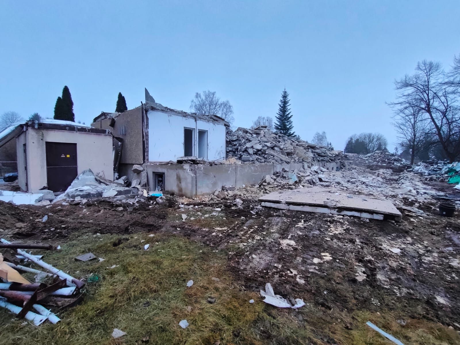 Tschernitz, Am Lohnteich 4a-d und 6a-d, Rückbau, Januar 2025 Bild Nr. 5