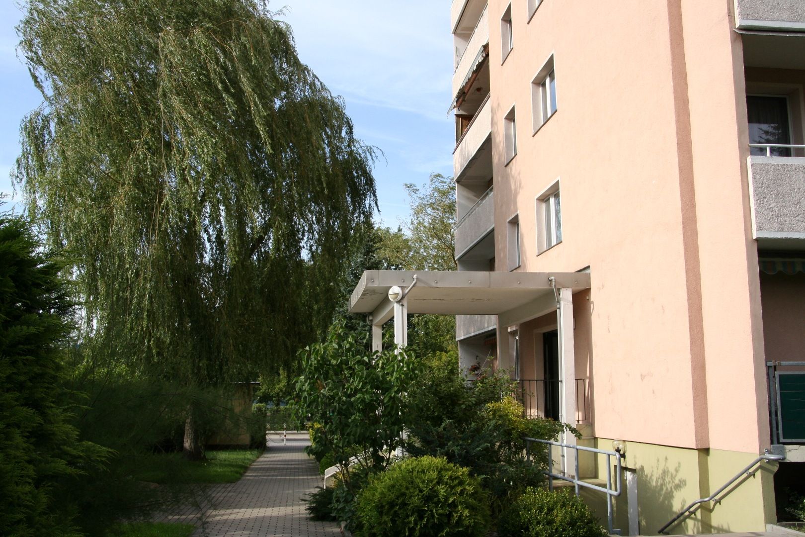 Kollerberg / Schomberg, Finkenweg 6