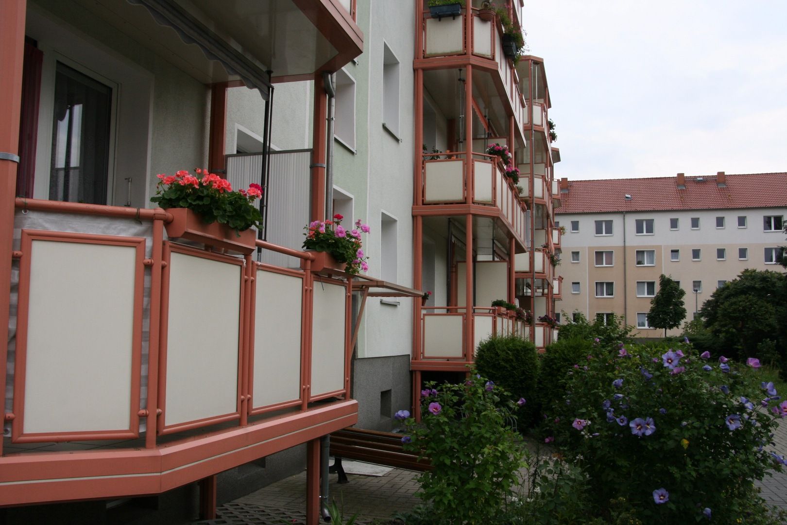 Trattendorf, A.-Becker-Ring 1, 3, 5